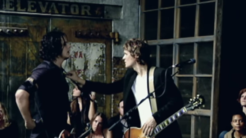 Raconteurs